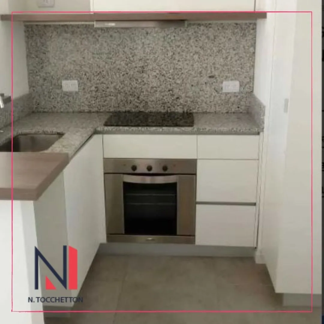 Departamento en Alvear 900