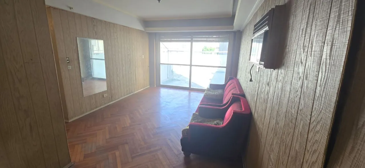 Departamento en VIAMONTE 2300