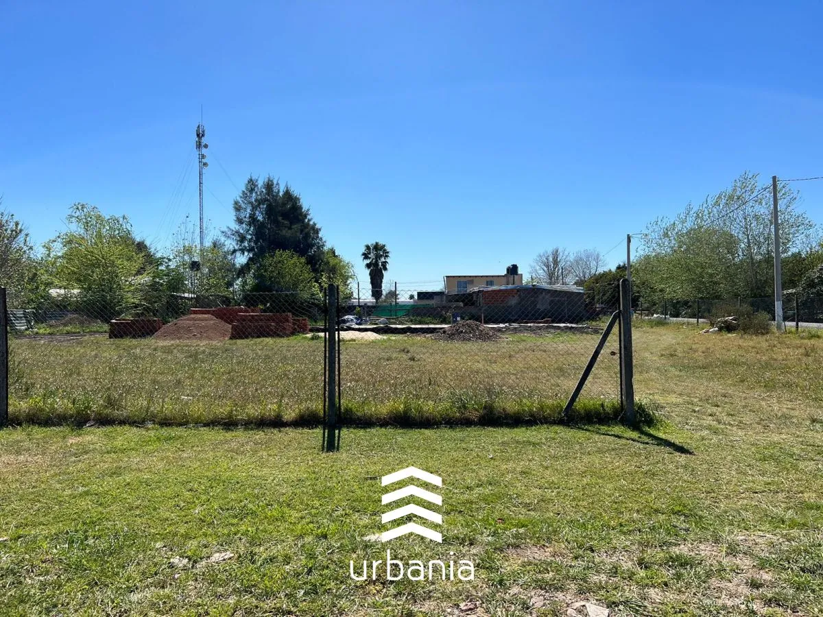 Lote en Quiroga y Felipe