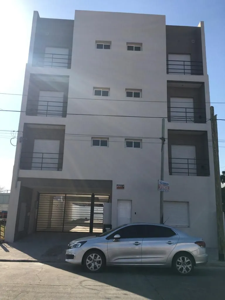 Departamento en Hornos 1300