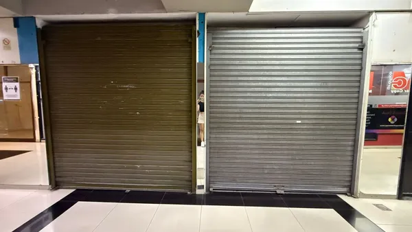 Local Comercial en Florida 900