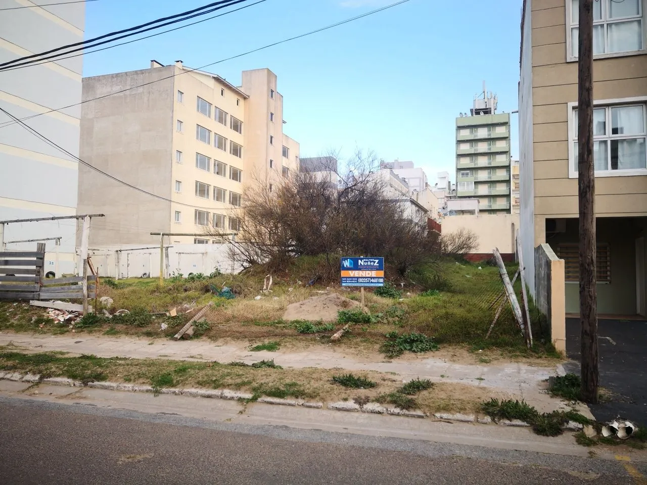 Lote en GUTIERREZ 100