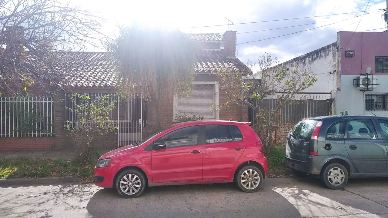 Casa en PAUNERO WENCESLA 2900