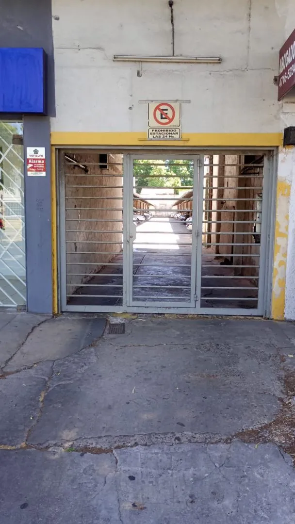 Cochera en Juan Bautista Al 4800