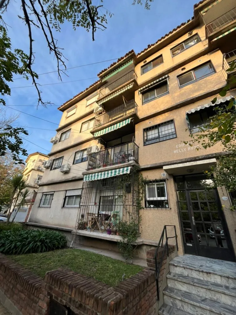 Departamento en Av. Ricardo Balb 2700
