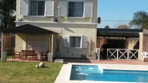Casa en Las Malvinas 2100