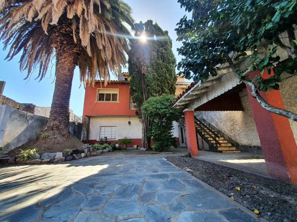 Casa en Coronel Dorrego 4600