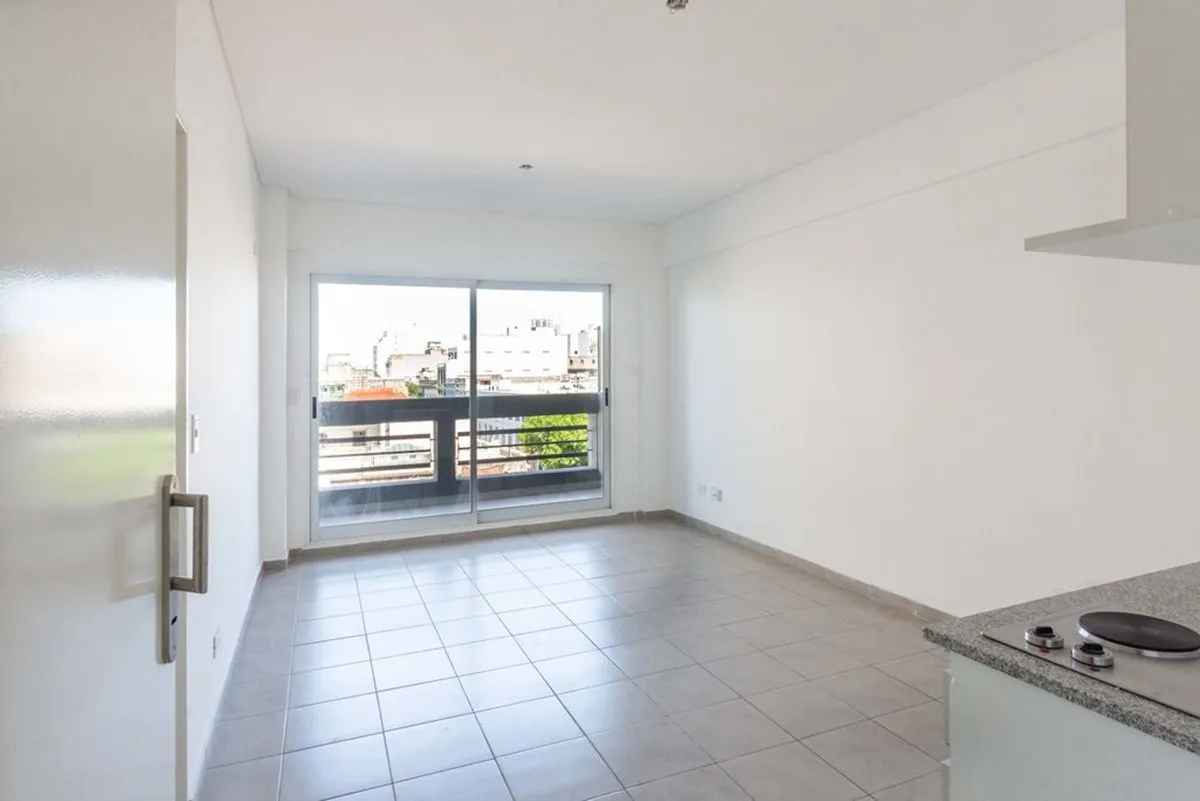 Departamento en Avenida Juan de Garay 1400