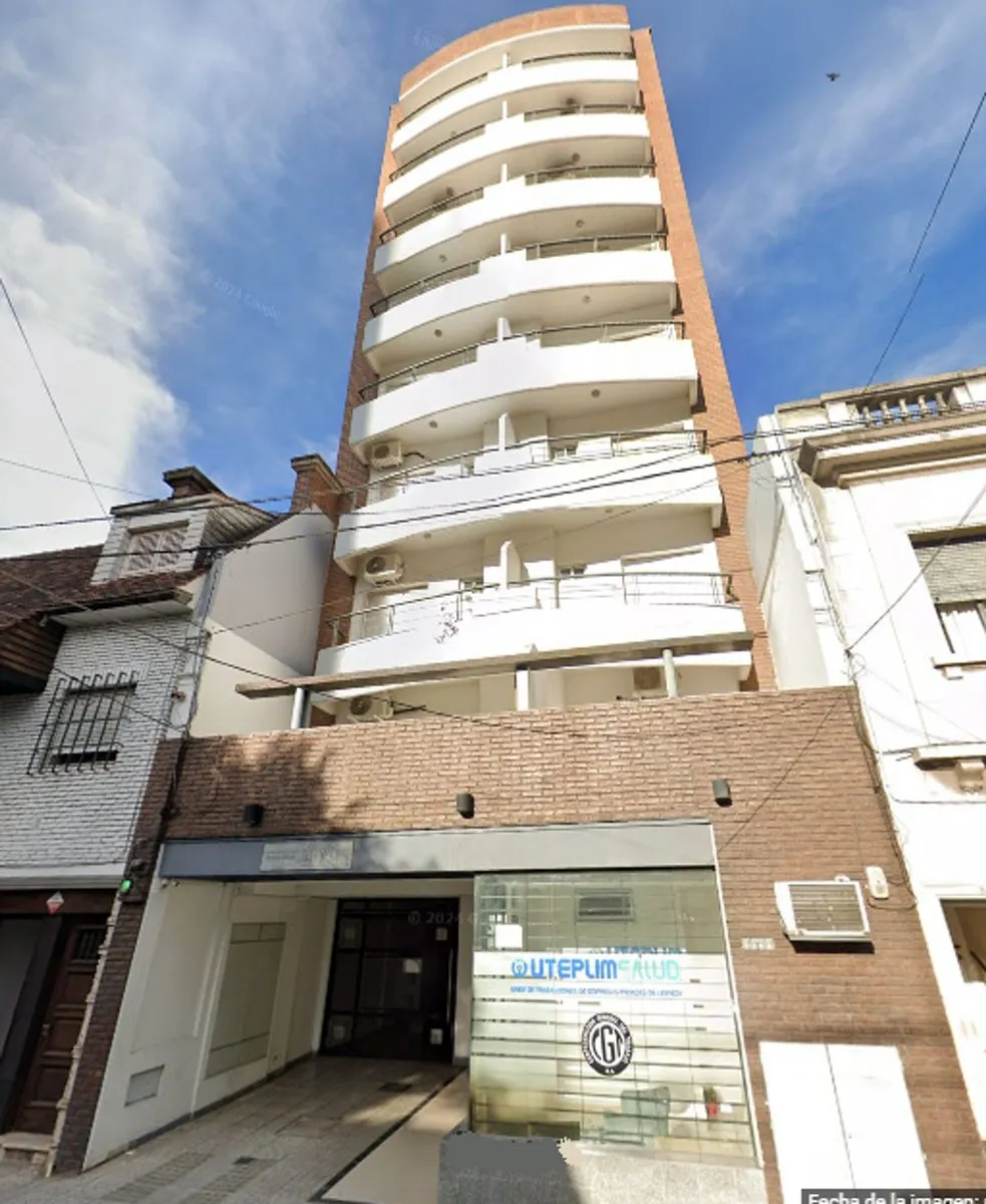 Cochera en San Jerónimo 3300