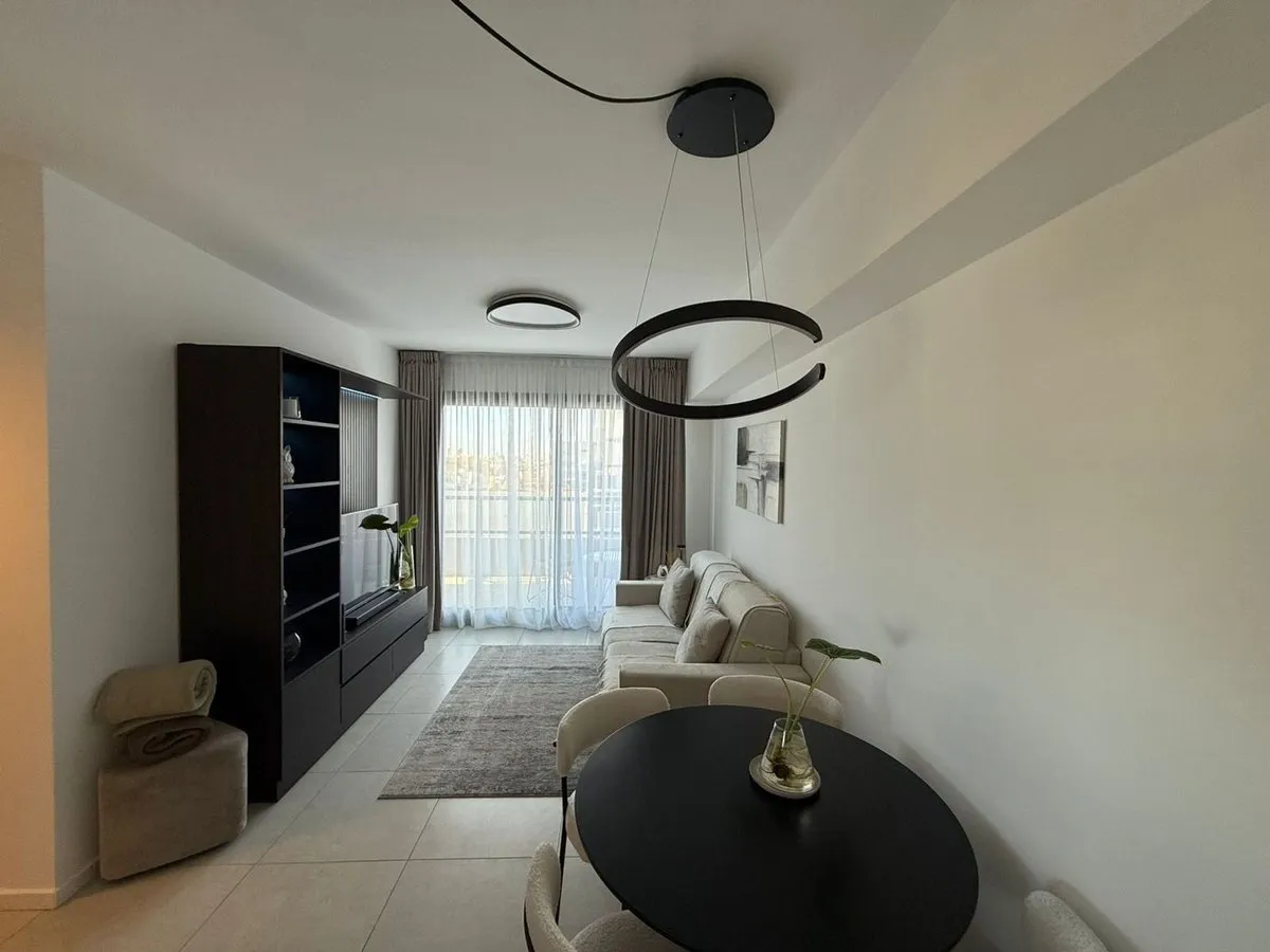 Departamento en Avenida Juan Bautista Alberdi 5300