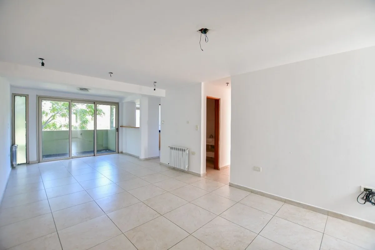 Departamento en Boulevard 82 Entre 35 y 36 200