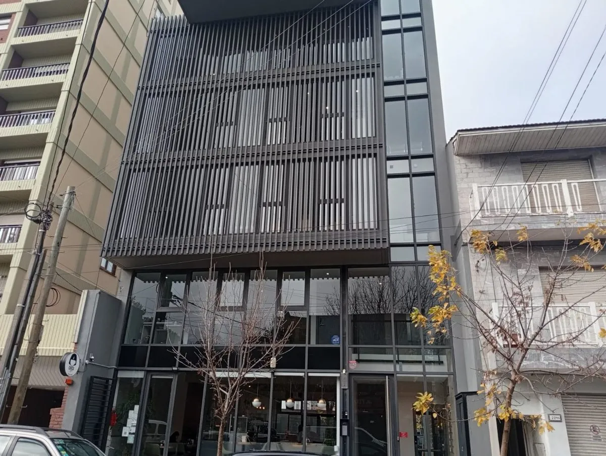 Oficina en España 2200