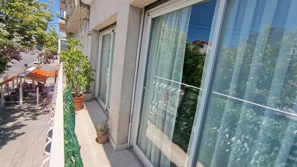 P H en Avenida Colón 3400