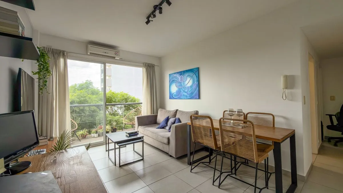 Departamento en Cavassa 2700