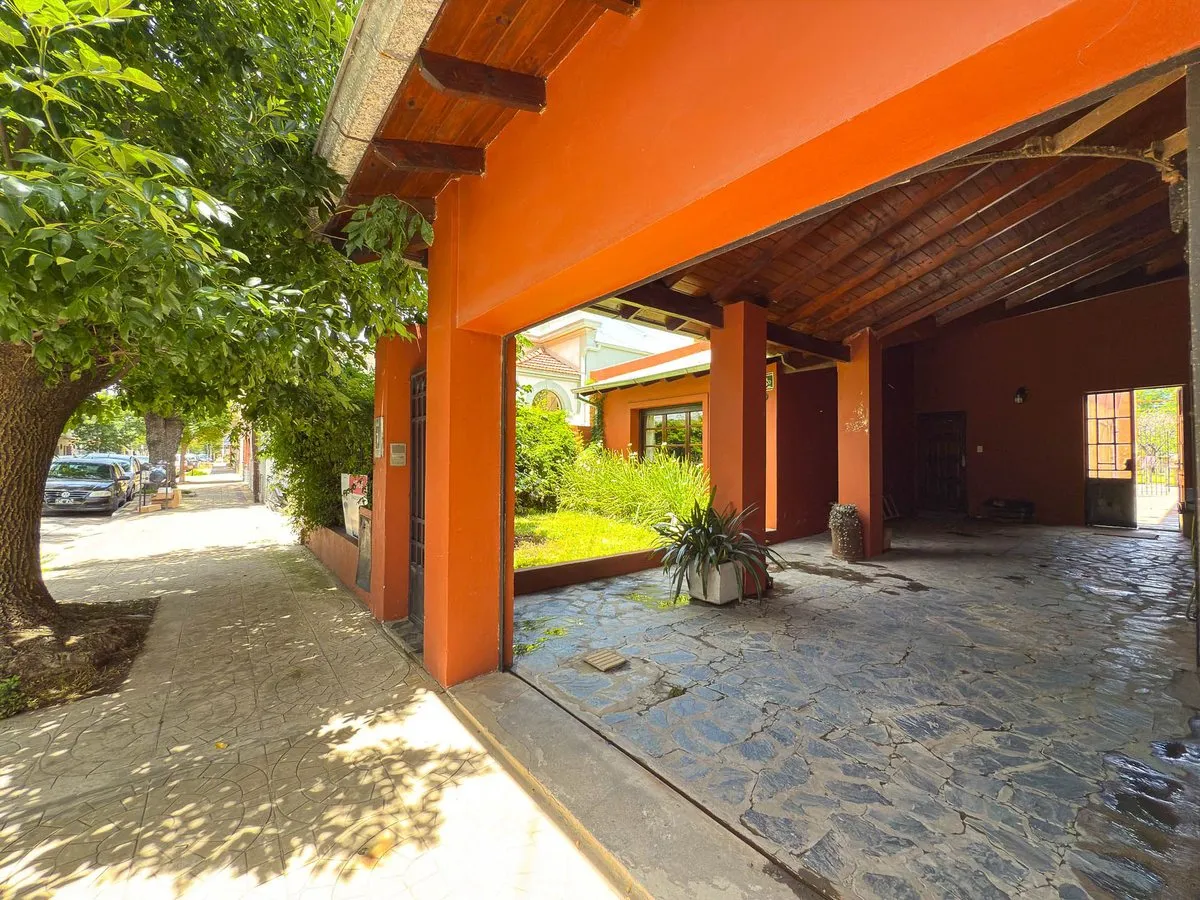 Casa en 14 de Julio 900