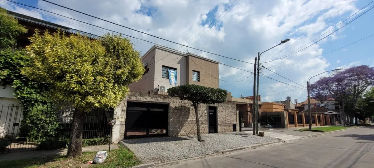 Casa en Calle 27 3700