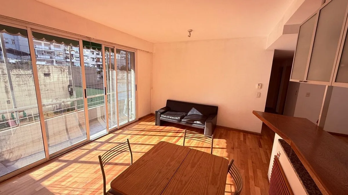 Departamento en Conesa 2500