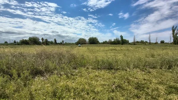 Lote en Vicente Lopez y Planes Entre Calles 8 Y 0
