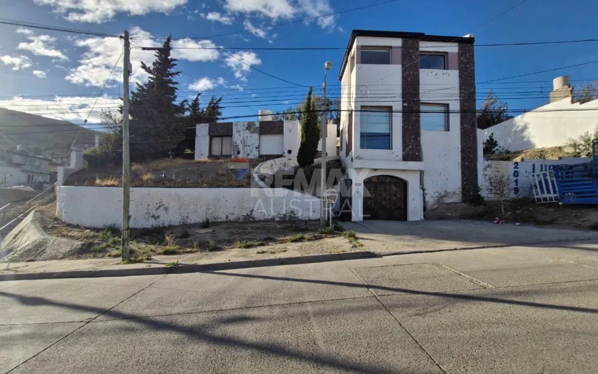 Casa en San Martín 1800