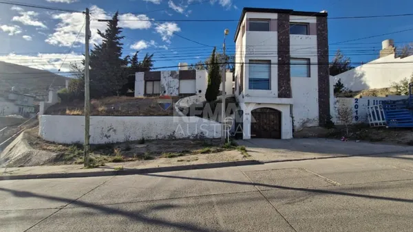 Casa en San Martín 1800