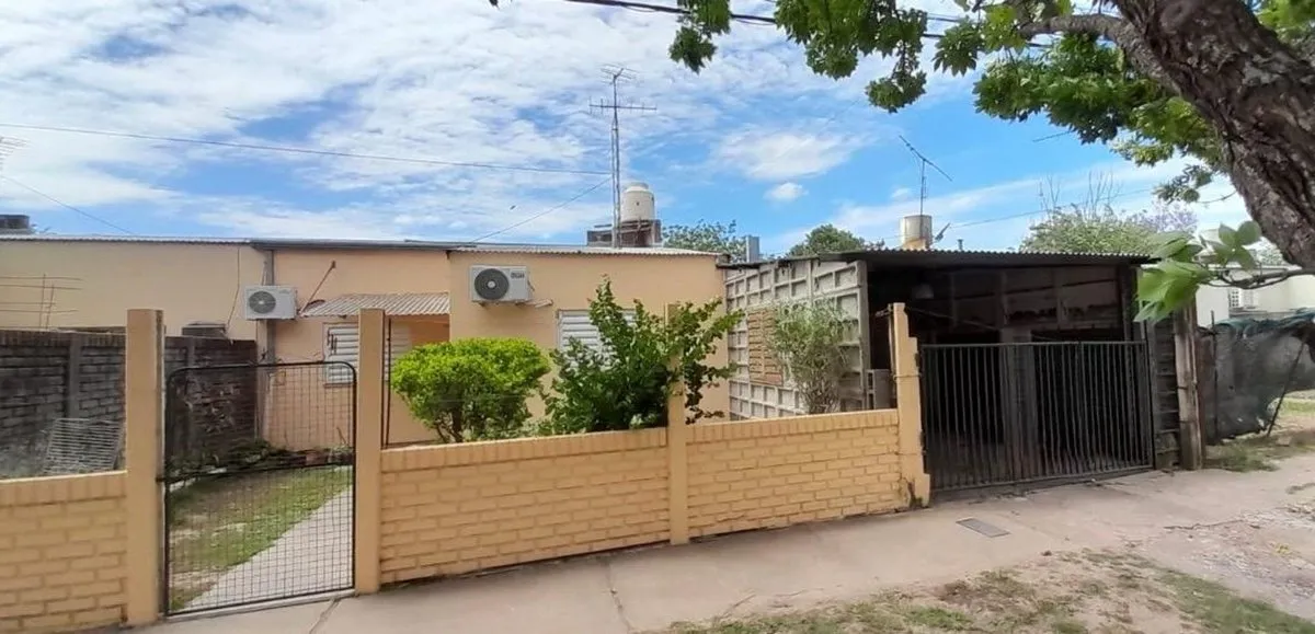 Casa en Calle Pbro a Zurbriggen 900