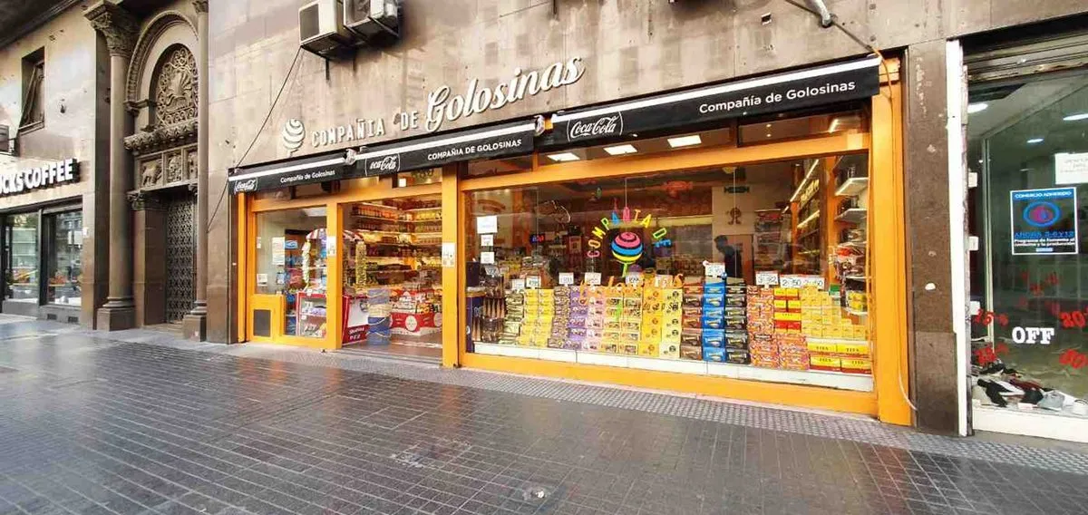 Local Comercial en Presidente Luis Sáenz Peña 800