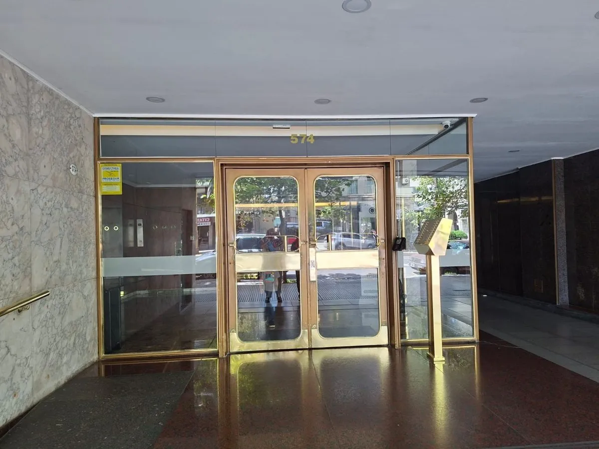 Departamento en Avenida Montes de Oca 500