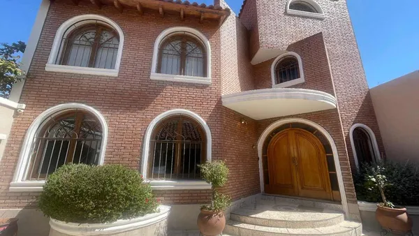 Casa en J.c. Salmón 0