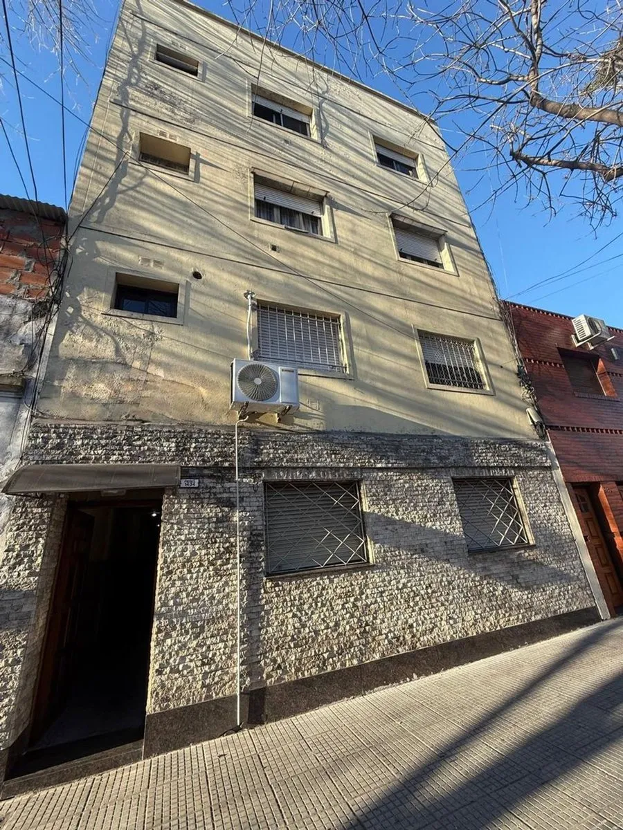 Departamento en Pieres 1400
