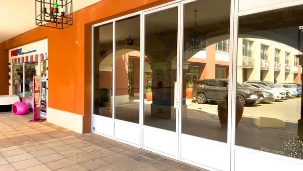 Local Comercial en Rua Caamaño 600