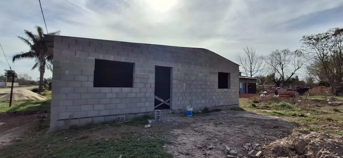 Lote en Juan Bautista Alberdi 800