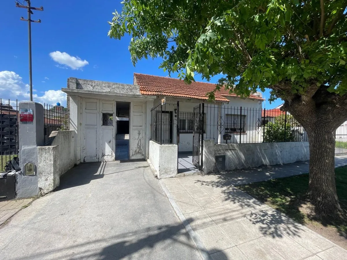 Casa en Puán 6300