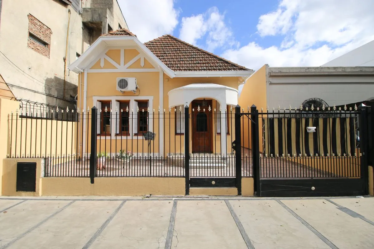 Casa en Marco Avellaneda 900