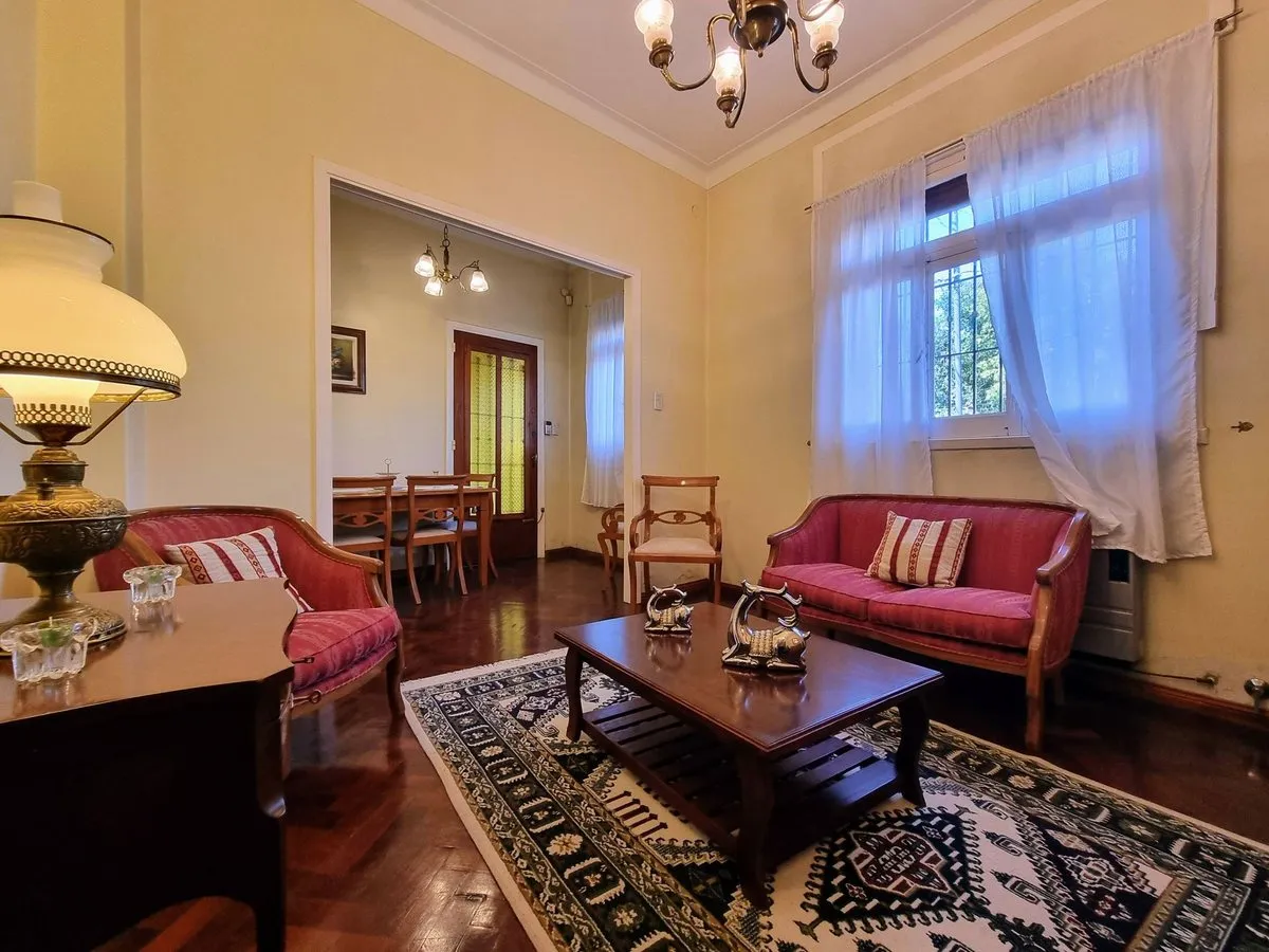 Casa en Ricardo Gutiérrez 3500