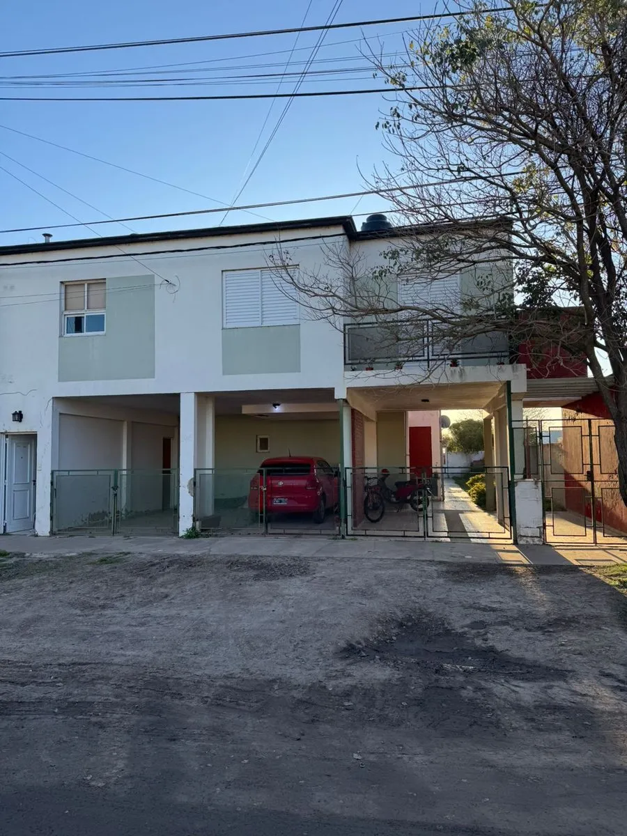 Departamento en Saavedra Lamas 2400