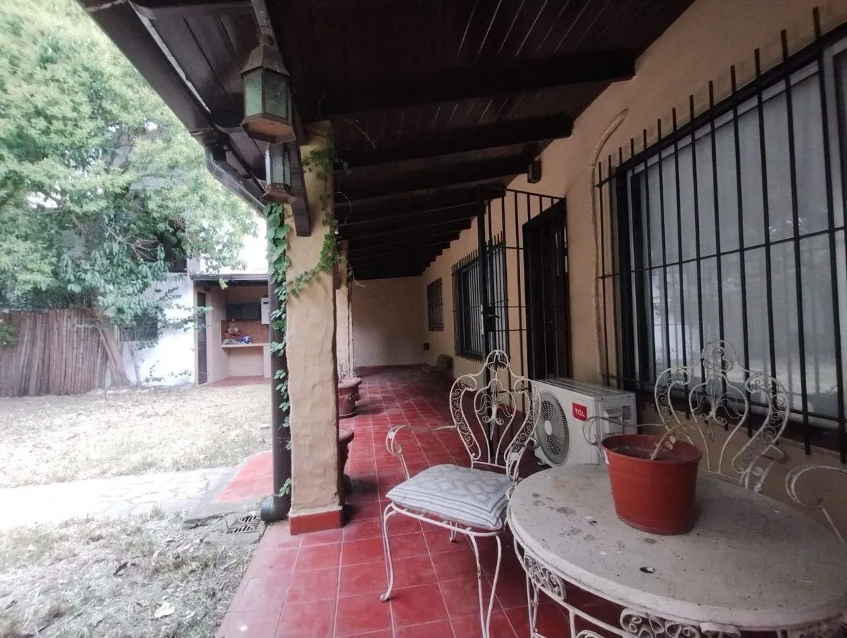 Casa en Ruperto Mazza 1100