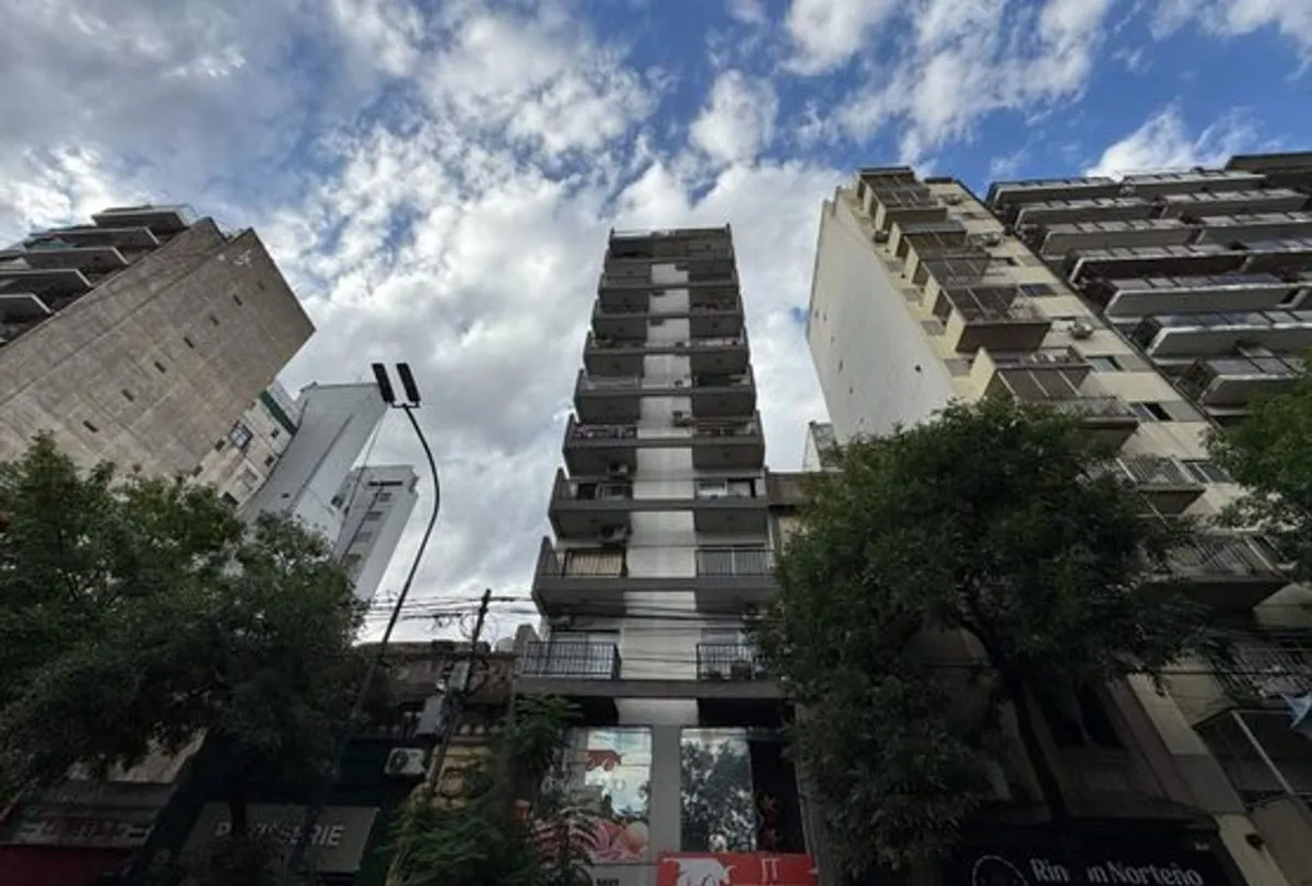 Departamento en Avenida Independencia 2000