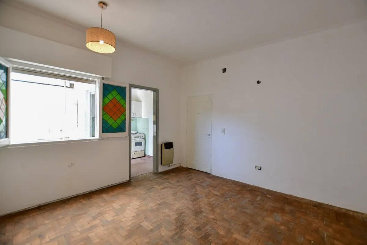 Departamento en 6 E/ 62 y 63 1400