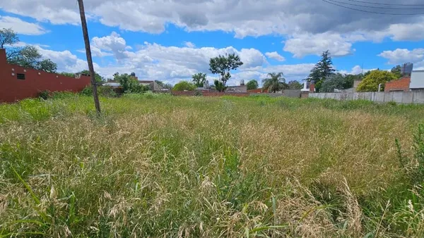 Lote en Crespo 4800