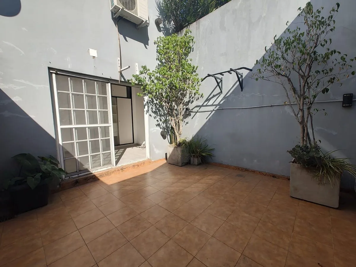 Departamento en Julio Perdiguero 2000