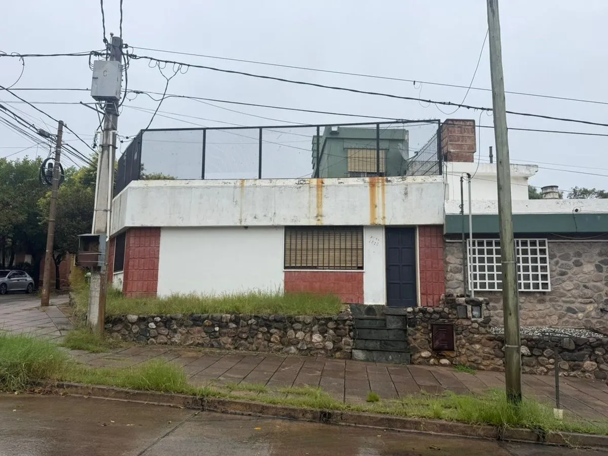Casa en Saldias 2100