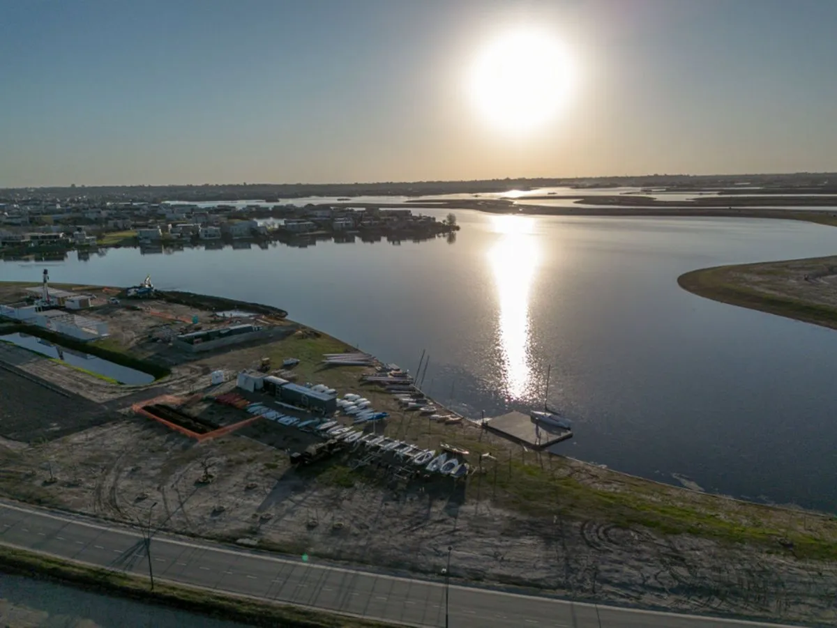 Lote en Avenida de los Lagos S/N