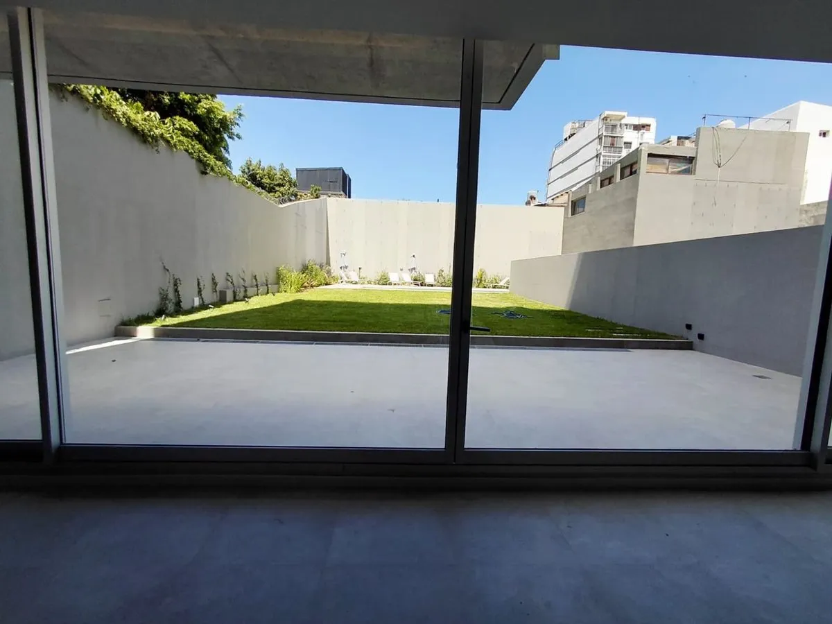 Departamento en Charlone 1400