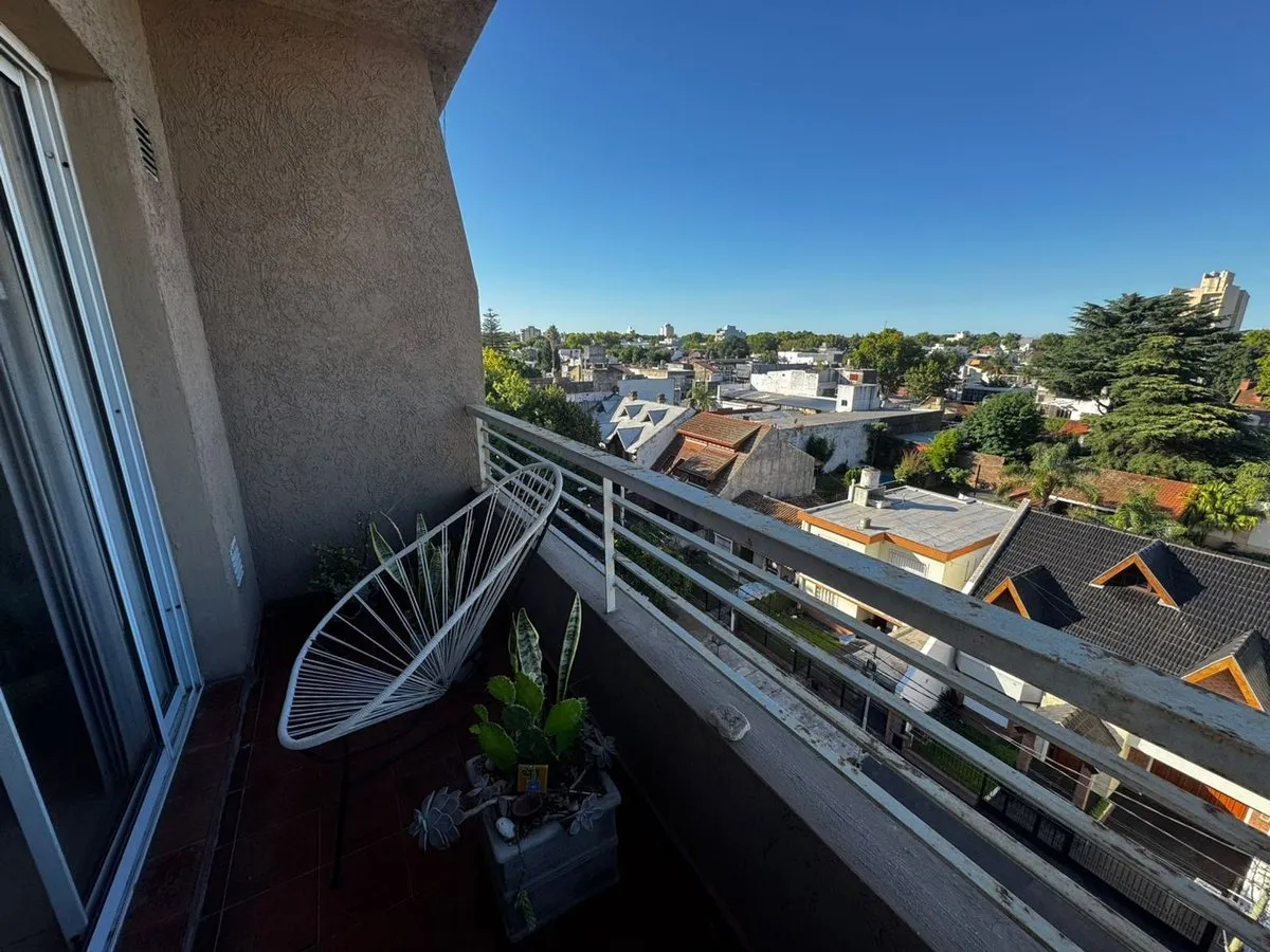 Departamento en Cerrito 2500