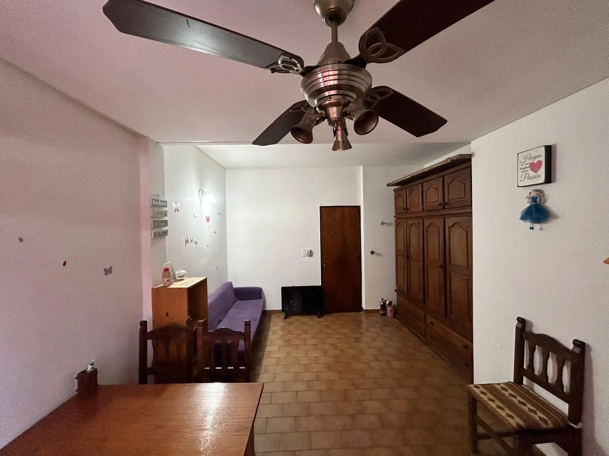 Departamento en Avenida Hipólito Yrigoyen 4800