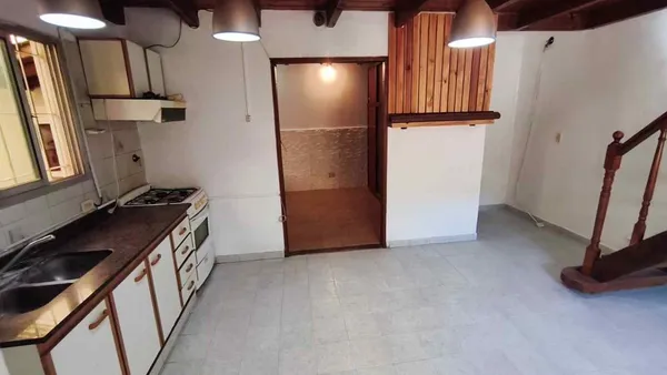 P H en Marqués de Avilés 2500