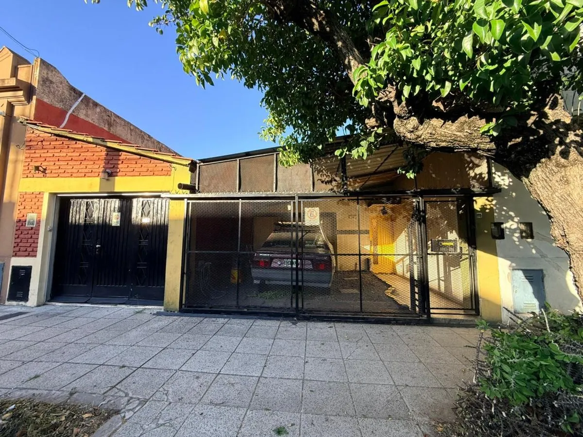 Casa en Teniente Coronel Manuel Rico 500