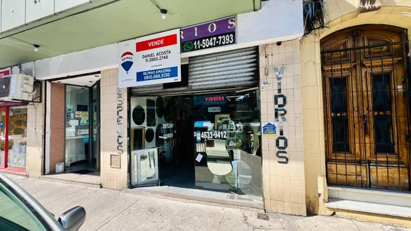 Local Comercial en Avenida Teniente General Donato Álvarez 0
