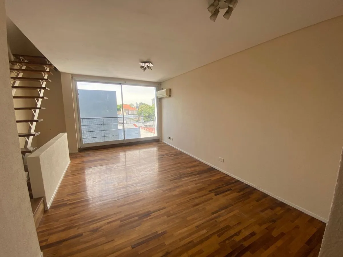 Departamento en Gral. Alvear 1800