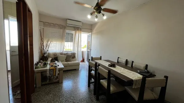 Departamento en León Guruciaga 200